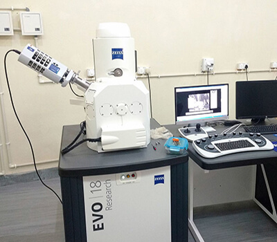 scanning electron microscope